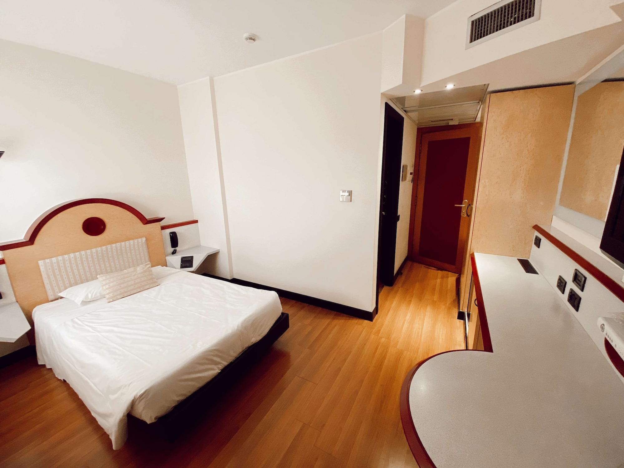 Hotel Western Solaf